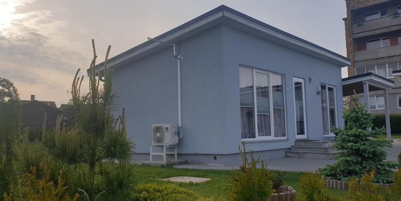 Vieno Auksto Kotedzas Ferienhaus *